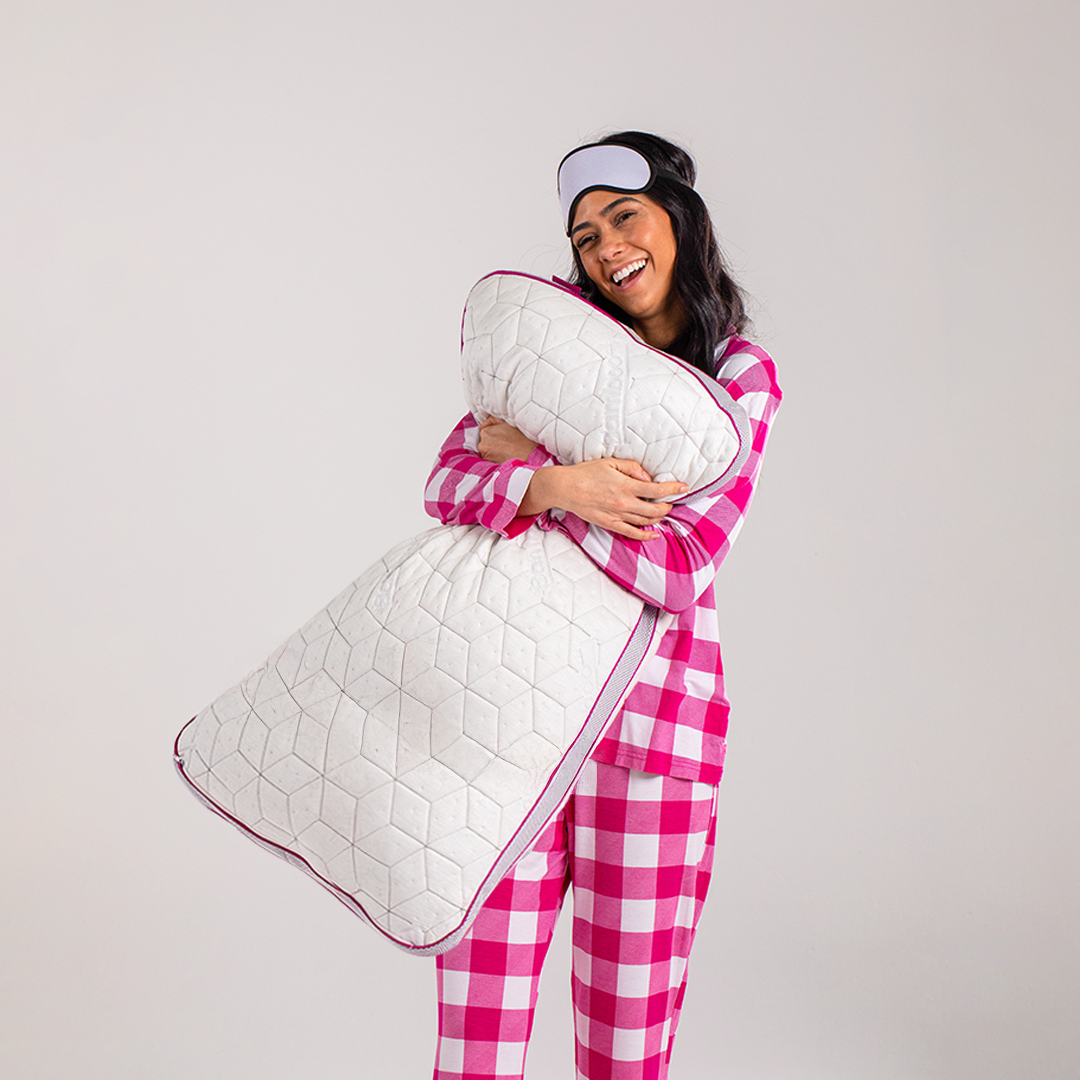 gel infused memory foam flakes inside SnowTouch adjustable pillow